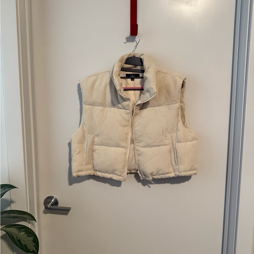 Lulu's Cream Ribbed Vest